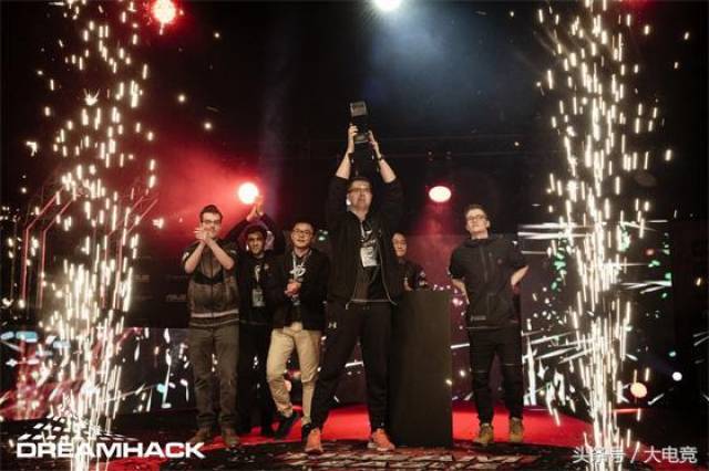 正关注埃尔 正关注埃尔